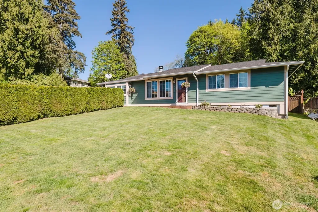 3415 SE Carmae Drive Port Orchard WA 98366