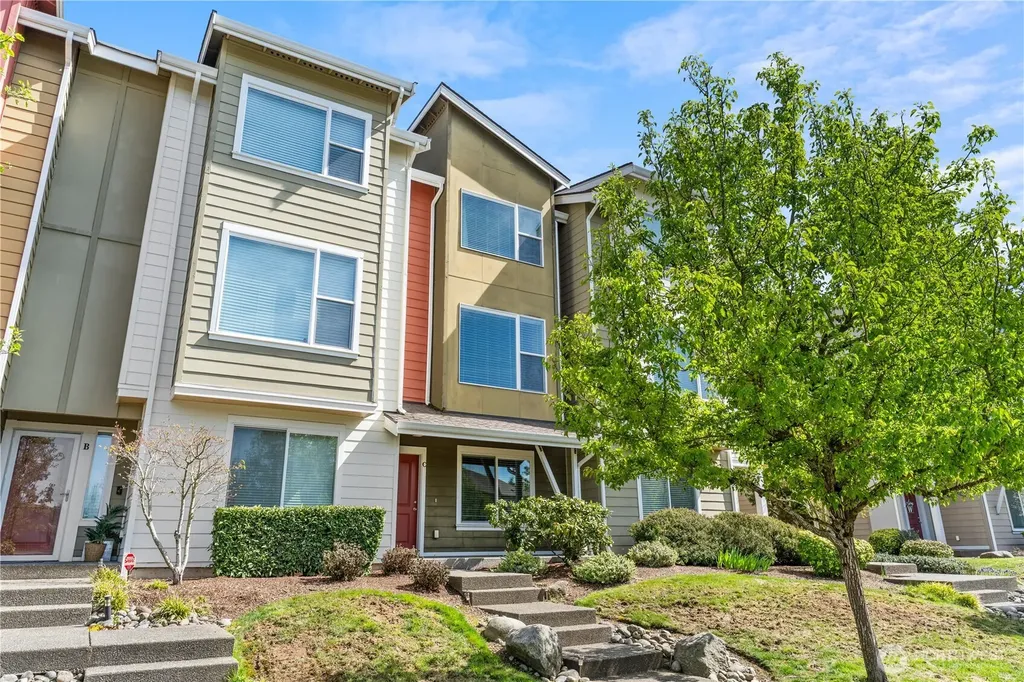 17410 118th Avenue Ct E Puyallup WA 98374