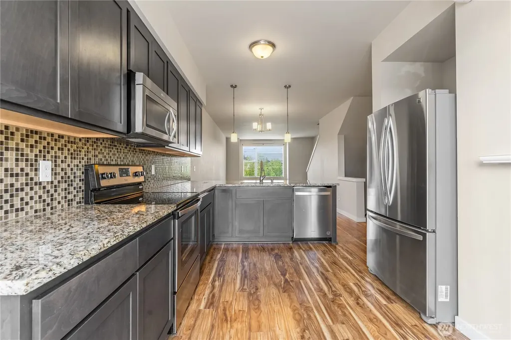 17410 118th Avenue Ct E Puyallup WA 98374