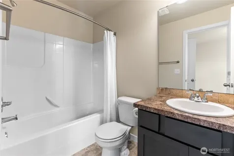 17410 118th Avenue Ct E Puyallup WA 98374
