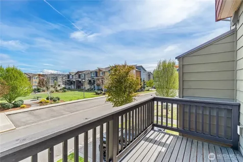 17410 118th Avenue Ct E Puyallup WA 98374