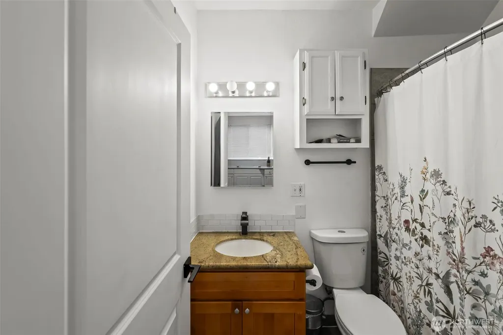 2204 S 12th Street Tacoma WA 98405