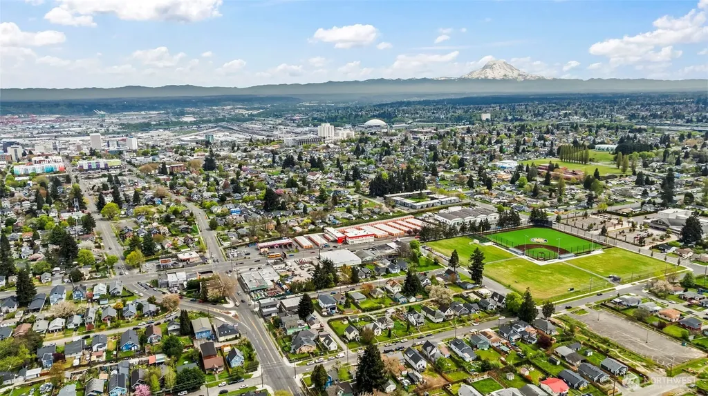 2204 S 12th Street Tacoma WA 98405