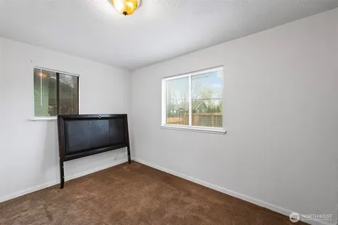 2204 S 12th Street Tacoma WA 98405