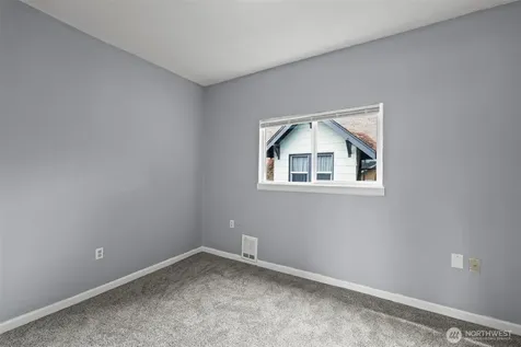 2204 S 12th Street Tacoma WA 98405