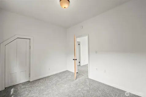 2204 S 12th Street Tacoma WA 98405