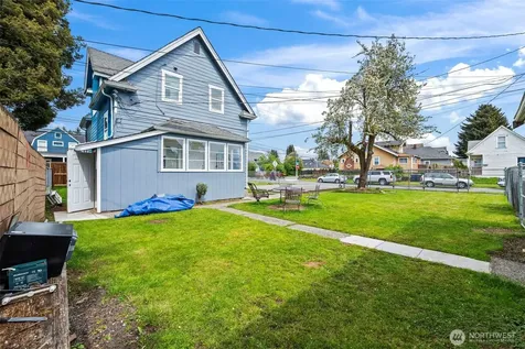 2204 S 12th Street Tacoma WA 98405
