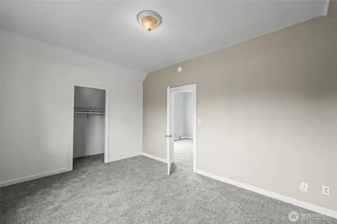 2204 S 12th Street Tacoma WA 98405