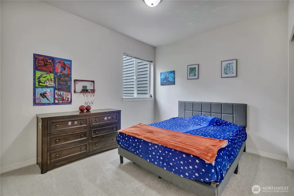 23009 Lakeview Drive Mountlake Terrace WA 98043
