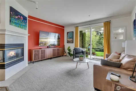 23009 Lakeview Drive Mountlake Terrace WA 98043