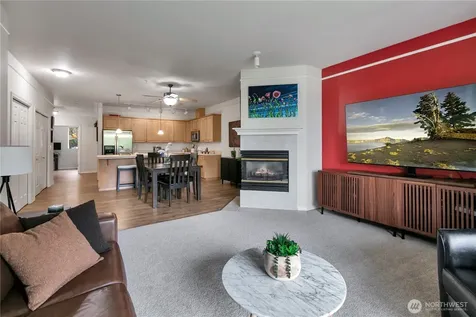 23009 Lakeview Drive Mountlake Terrace WA 98043