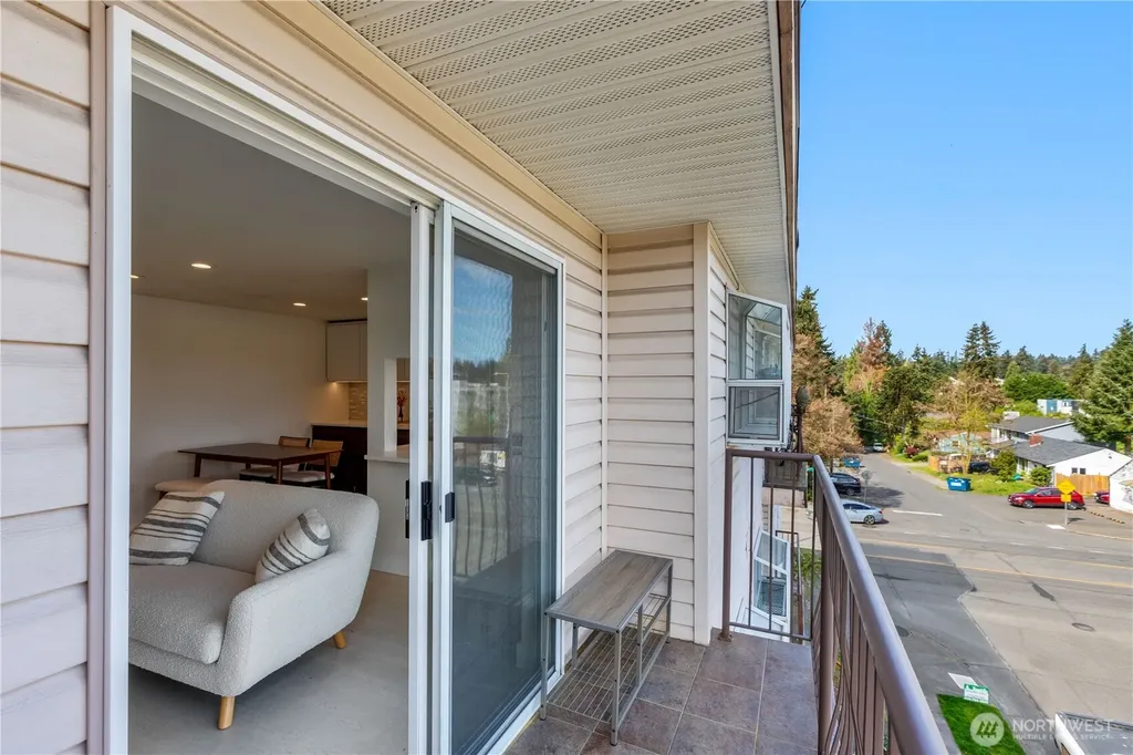 12056 15th Avenue NE Seattle WA 98125
