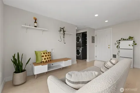 12056 15th Avenue NE Seattle WA 98125