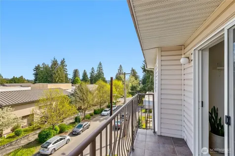 12056 15th Avenue NE Seattle WA 98125