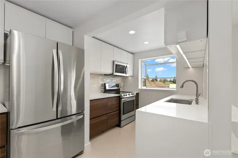12056 15th Avenue NE Seattle WA 98125