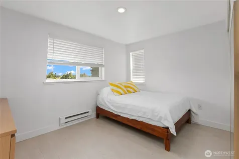 12056 15th Avenue NE Seattle WA 98125