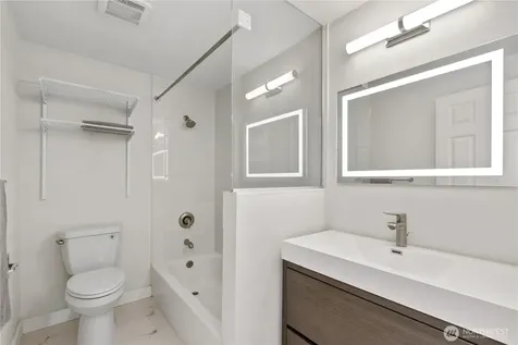 12056 15th Avenue NE Seattle WA 98125