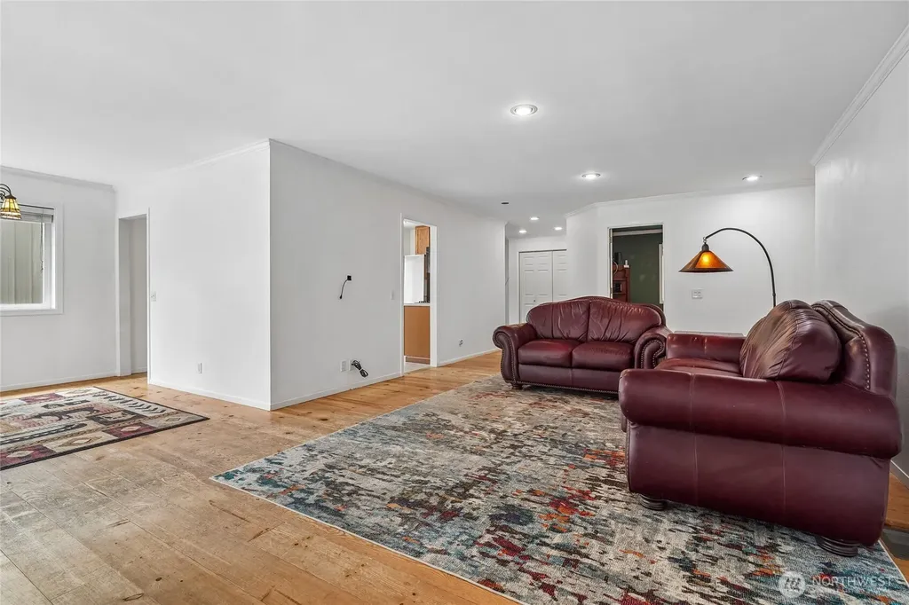 16312 318th Avenue NE Duvall WA 98019