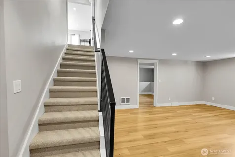 7901 16th Avenue SW Seattle WA 98106
