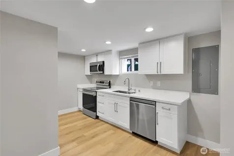 7901 16th Avenue SW Seattle WA 98106