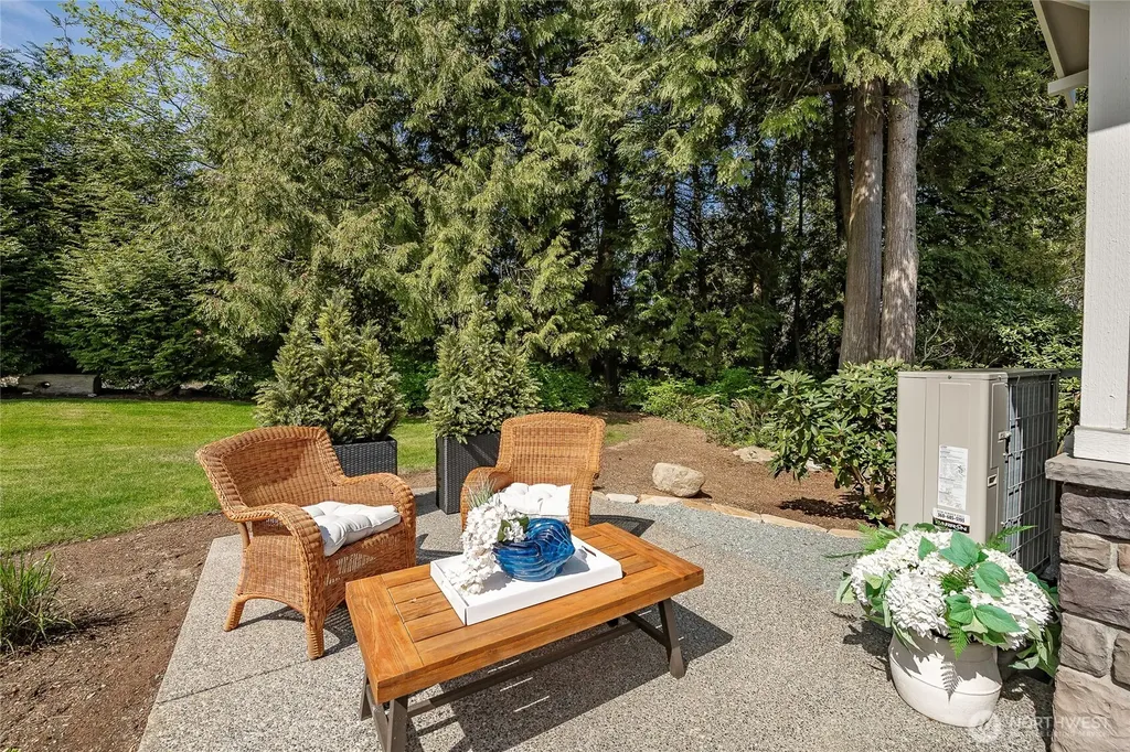 9021 Gleneage Drive Blaine WA 98230