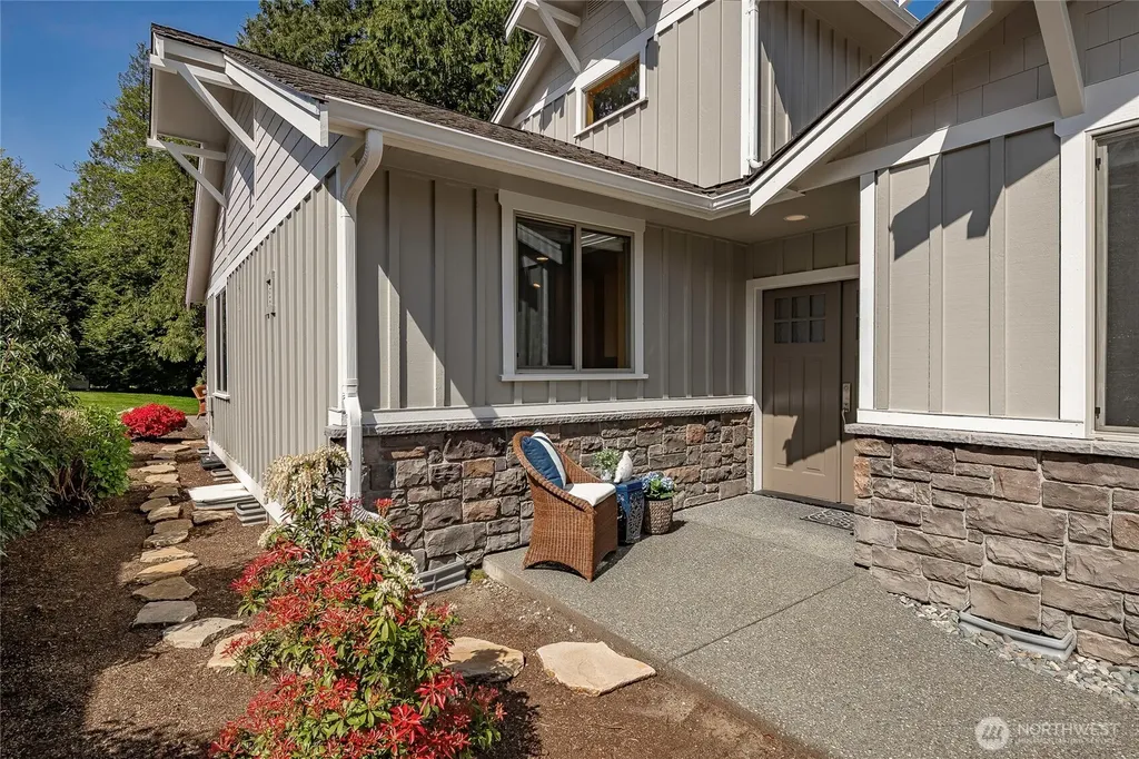 9021 Gleneage Drive Blaine WA 98230
