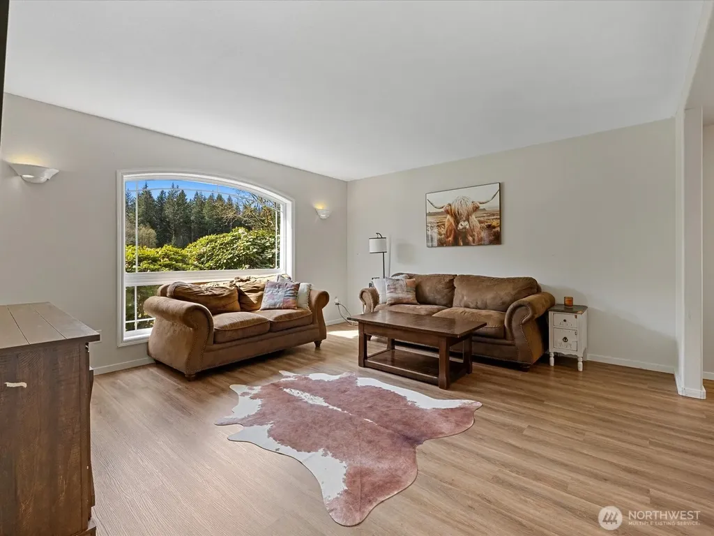 23309 121st Avenue NE Arlington WA 98223