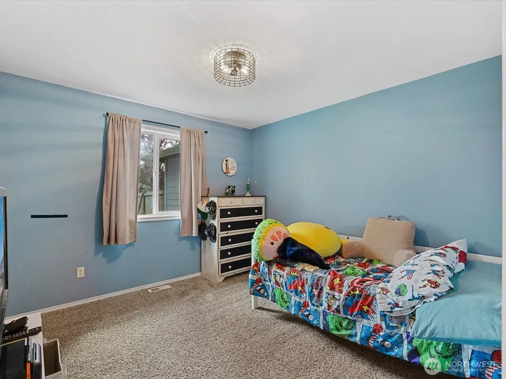 23309 121st Avenue NE Arlington WA 98223