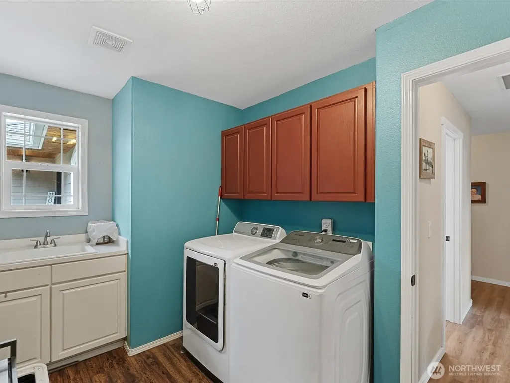 23309 121st Avenue NE Arlington WA 98223