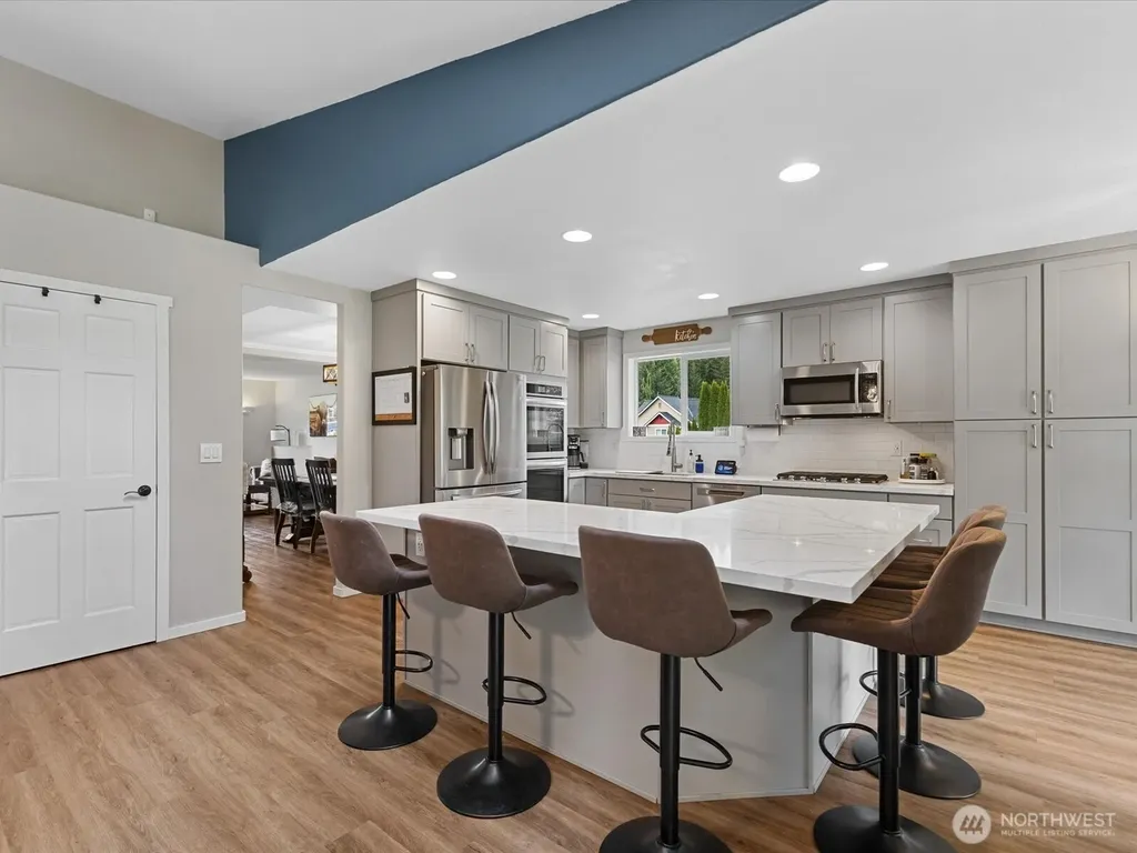 23309 121st Avenue NE Arlington WA 98223