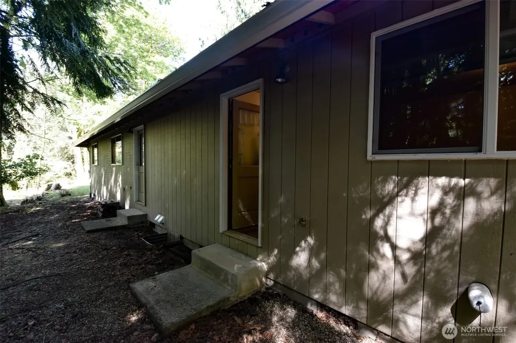 4416 Ridgewood Court NW Olympia WA 98502