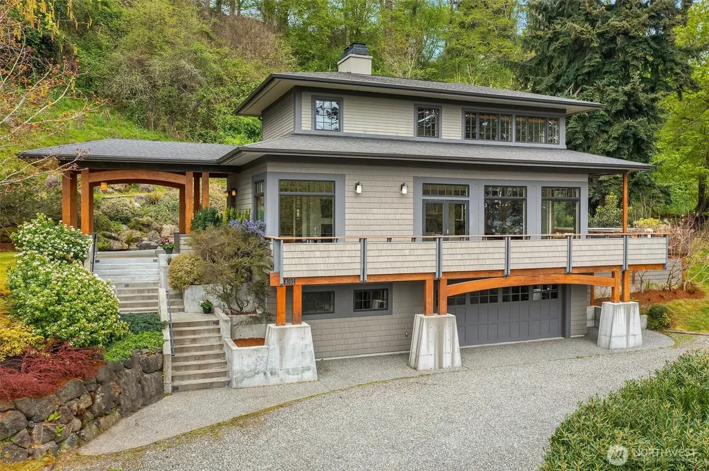 8302 SW Dilworth Vashon WA 98070