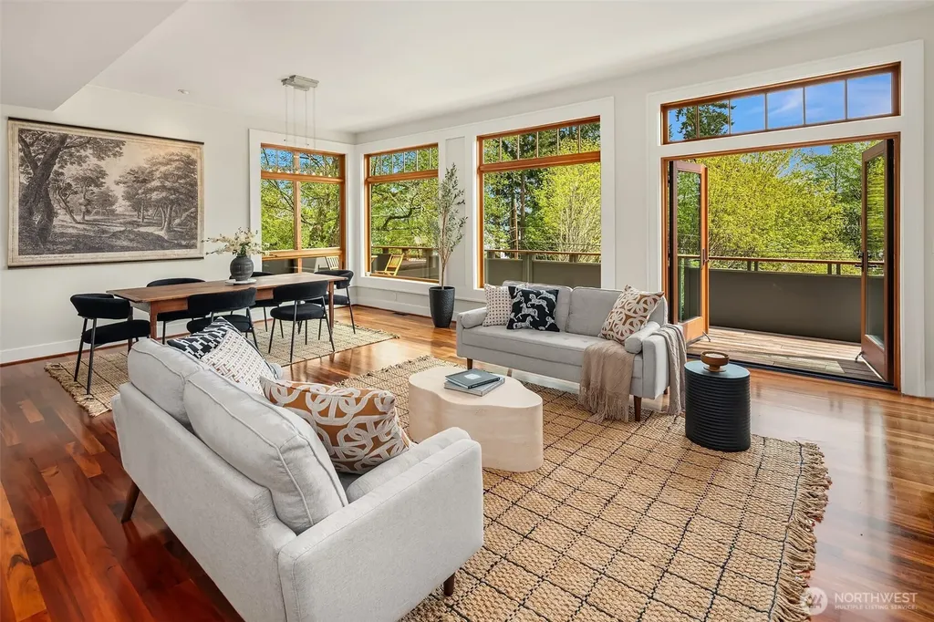 8302 SW Dilworth Vashon WA 98070