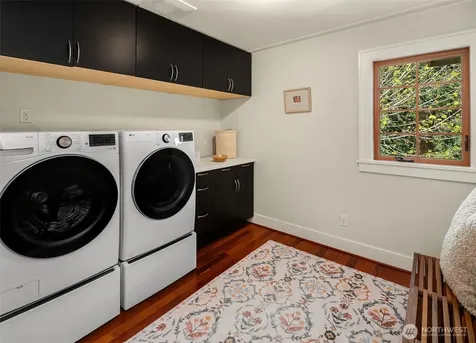 8302 SW Dilworth Vashon WA 98070