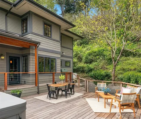 8302 SW Dilworth Vashon WA 98070