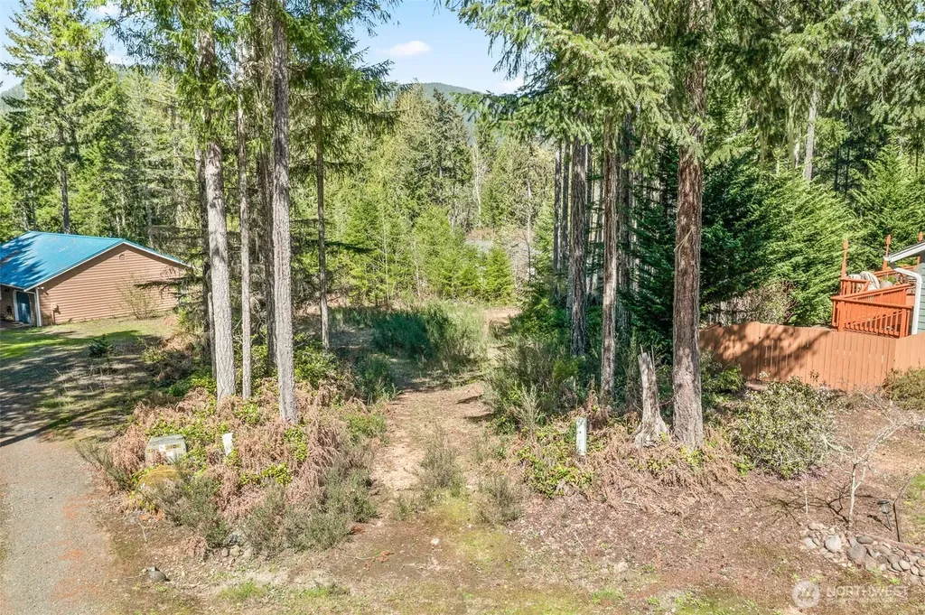 60 N Beaver Place N Hoodsport WA 98548