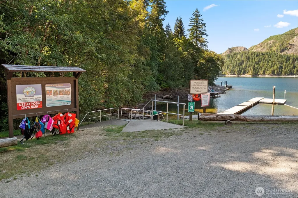 60 N Beaver Place N Hoodsport WA 98548