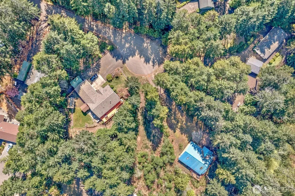 60 N Beaver Place N Hoodsport WA 98548