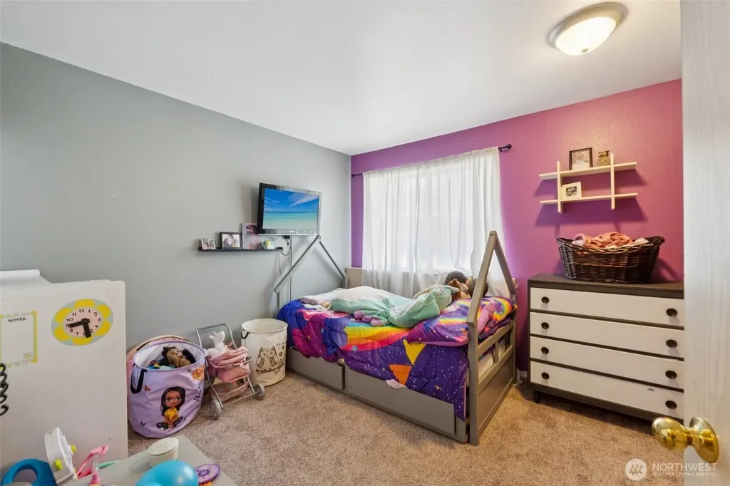 9210 Market Place Lake Stevens WA 98258
