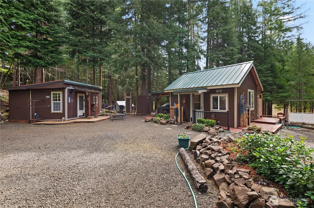 30 N Deer Court Hoodsport WA 98548