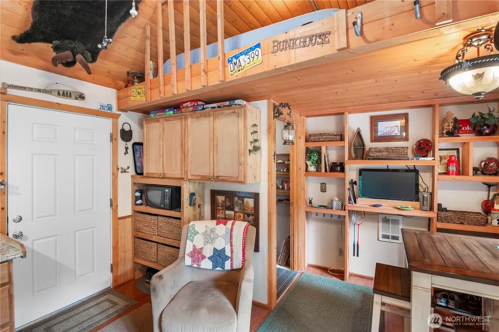 30 N Deer Court Hoodsport WA 98548