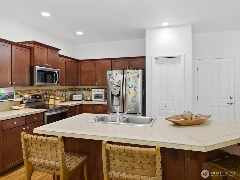 4829 Joppa Street SW Tumwater WA 98512
