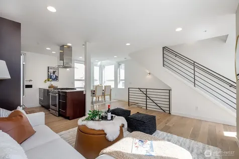 4331 Woodland Park Avenue N Seattle WA 98103