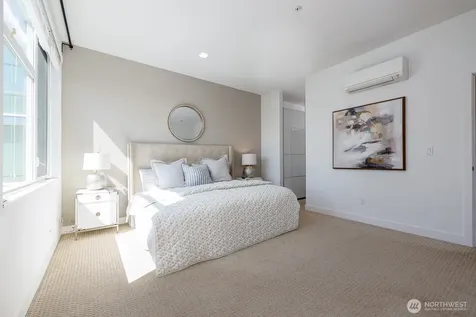 4331 Woodland Park Avenue N Seattle WA 98103