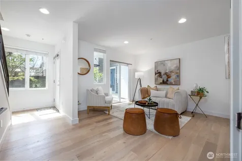 4331 Woodland Park Avenue N Seattle WA 98103