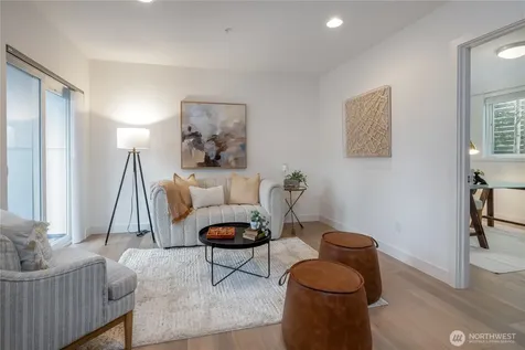 4331 Woodland Park Avenue N Seattle WA 98103