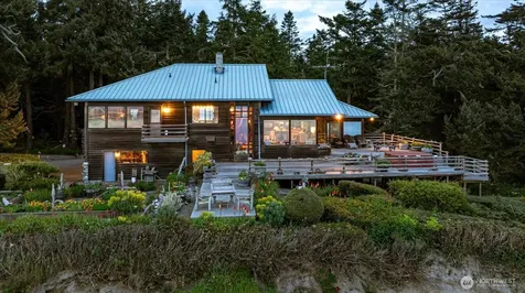 2312 Cedar Hollow Lane Coupeville WA 98239