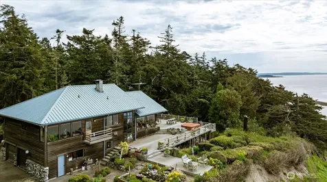 2312 Cedar Hollow Lane Coupeville WA 98239