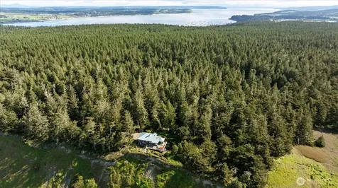 2312 Cedar Hollow Lane Coupeville WA 98239