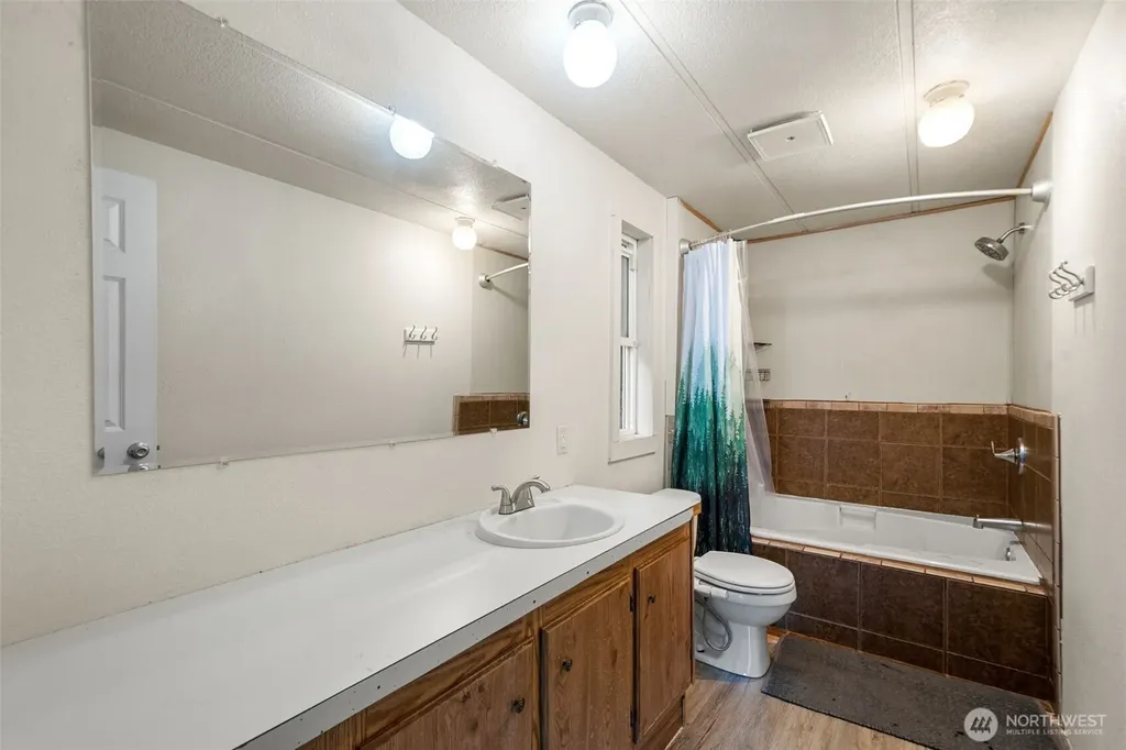 4515 SE Inwood Lane Port Orchard WA 98367